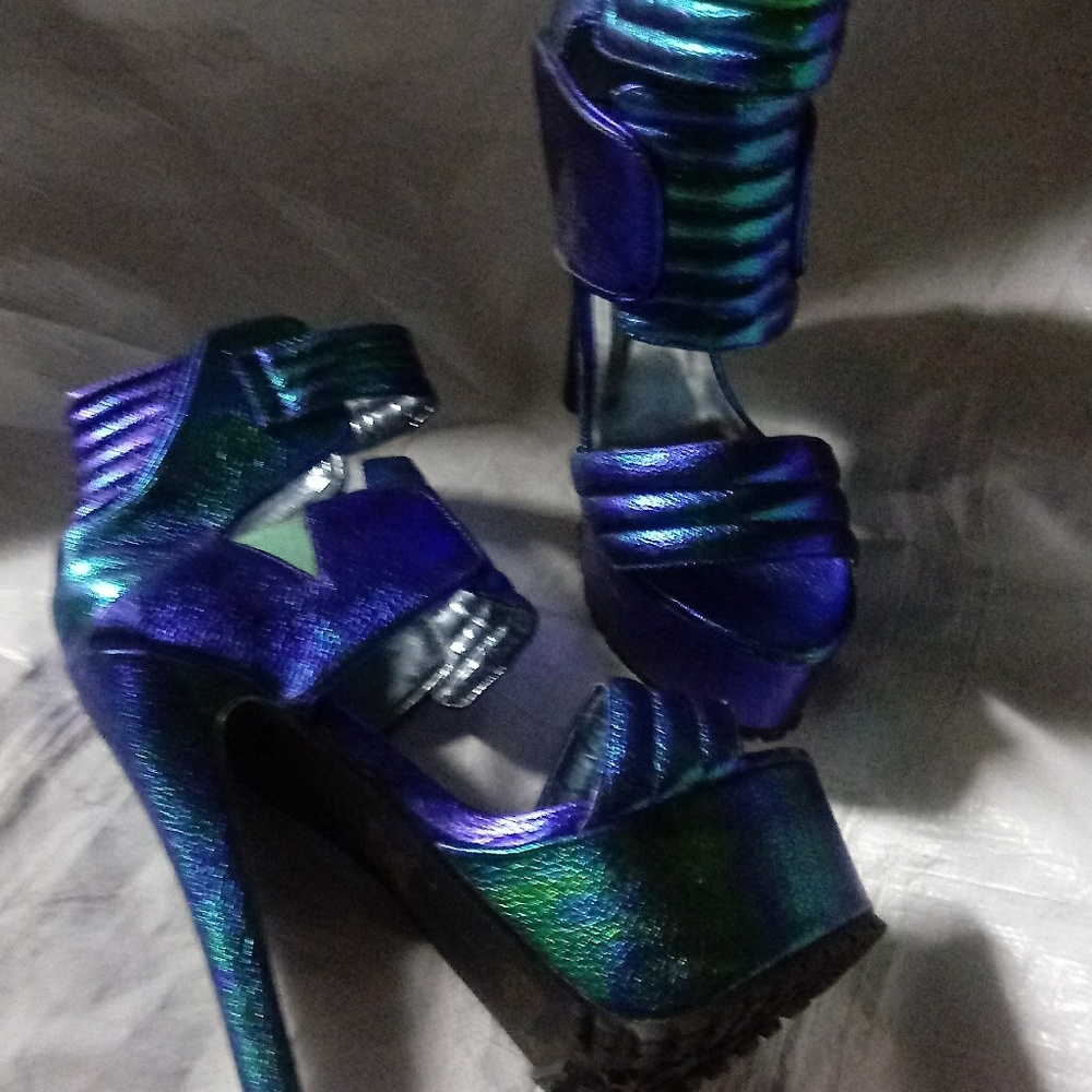 Shiekh high heel